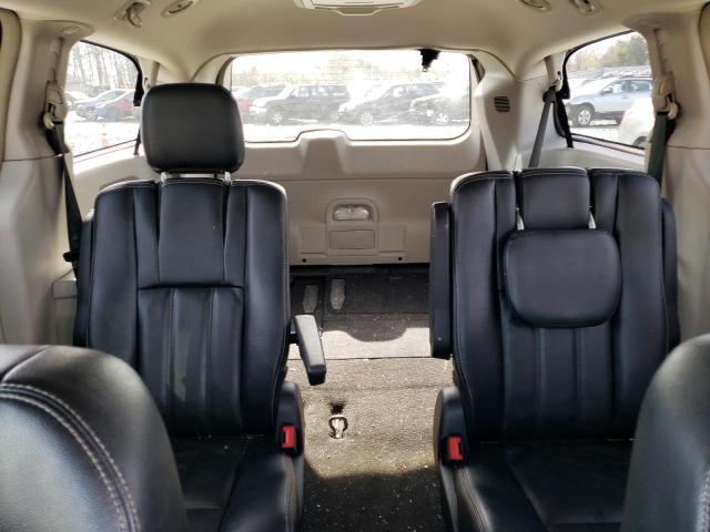 Photo 10 from auction – 2013 CHRYSLER TOWN & COU with VIN 2C4RC1BG0DR621457