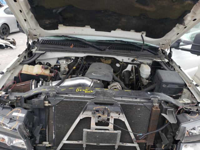 Photo 11 from auction – 2004 CHEVROLET SILVERADO with VIN 1GCHK24UX4E356325