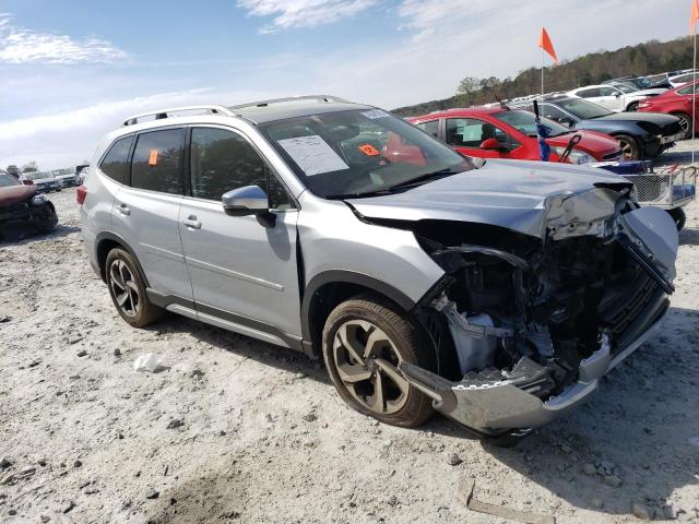Photo 4 from auction – 2022 SUBARU FORESTER T with VIN JF2SKARC3NH421419