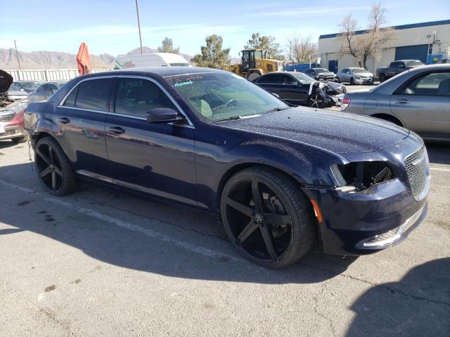 Photo 4 from auction – 2017 CHRYSLER 300 LIMITE with VIN 2C3CCARG5HH610398