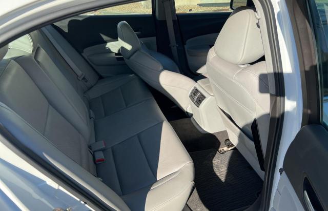 Photo 6 from auction – 2016 ACURA TLX TECH with VIN 19UUB1F59GA013307