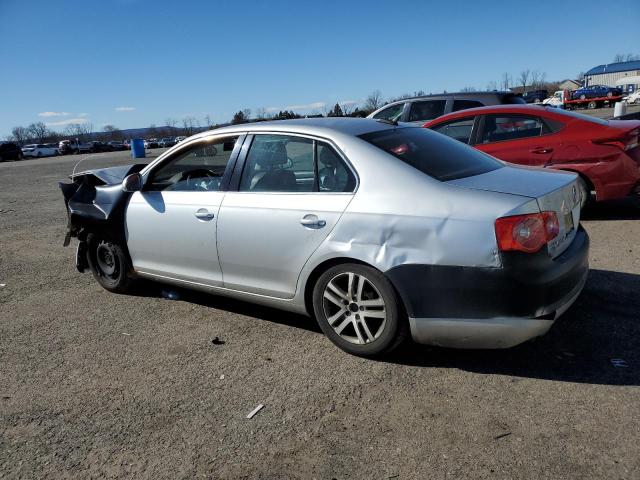Photo 2 from auction – 2005 VOLKSWAGEN NEW JETTA with VIN 3VWSF71K85M638353
