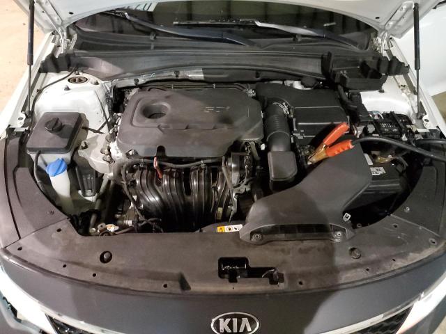 Photo 11 from auction – 2016 KIA OPTIMA LX with VIN 5XXGT4L30GG119422