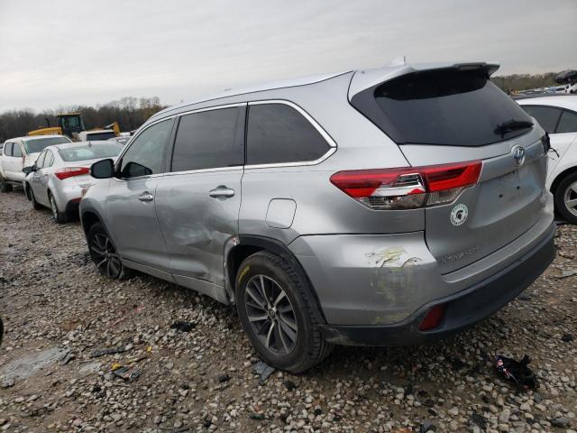 Photo 2 from auction – 2017 TOYOTA HIGHLANDER with VIN 5TDKZRFHXHS520232