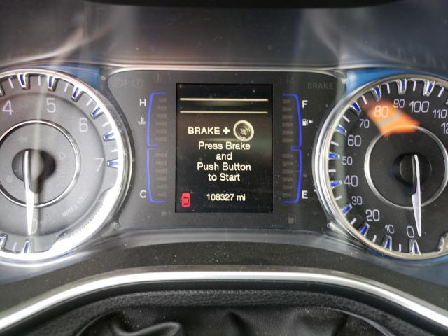 Photo 9 from auction – 2017 CHRYSLER 200 LIMITE with VIN 1C3CCCAB1HN508633
