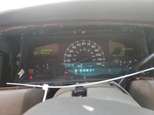 Photo 9 from auction – 2000 LINCOLN TOWN CAR S with VIN 1LNHM82W8YY769975
