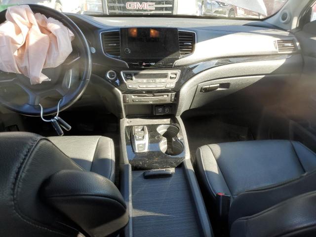 Photo 8 from auction – 2019 HONDA PILOT TOUR with VIN 5FNYF6H69KB030633