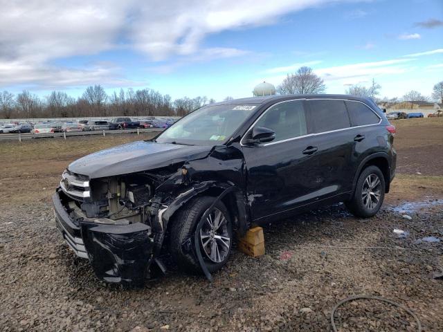 TOYOTA HIGHLANDER 2018 with VIN 5TDBZRFH8JS878466 - Photo from auction