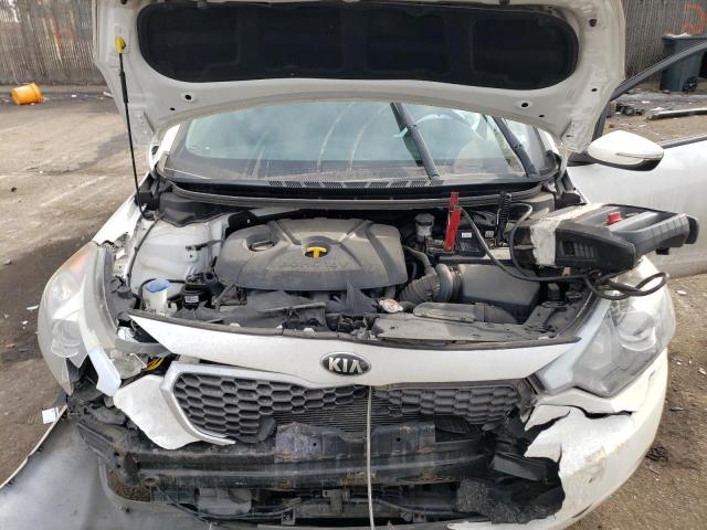 Photo 11 from auction – 2016 KIA FORTE LX with VIN KNAFX4A64G5498021