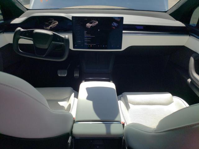 Photo 8 from auction – 2022 TESLA MODEL X with VIN 7SAXCBE66NF355071