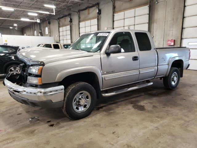 CHEVROLET SILVERADO2 2003 with VIN 1GCHC29U93E204668 - Photo from auction
