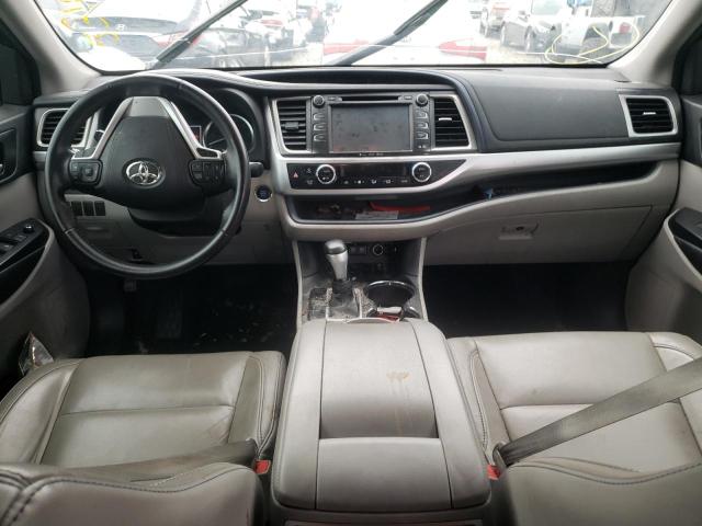 Photo 8 from auction – 2017 TOYOTA HIGHLANDER with VIN 5TDKZRFHXHS520232