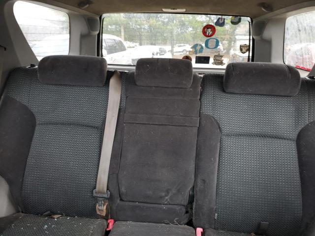Photo 10 from auction – 2004 TOYOTA 4RUNNER SR with VIN JTEBT14R740033674