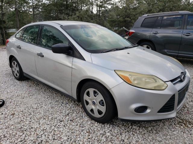 Photo 4 from auction – 2012 FORD FOCUS S with VIN 1FAHP3E25CL420355