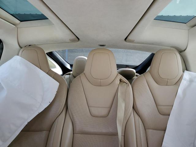 Photo 10 from auction – 2016 TESLA MODEL X with VIN 5YJXCAE27GF013149