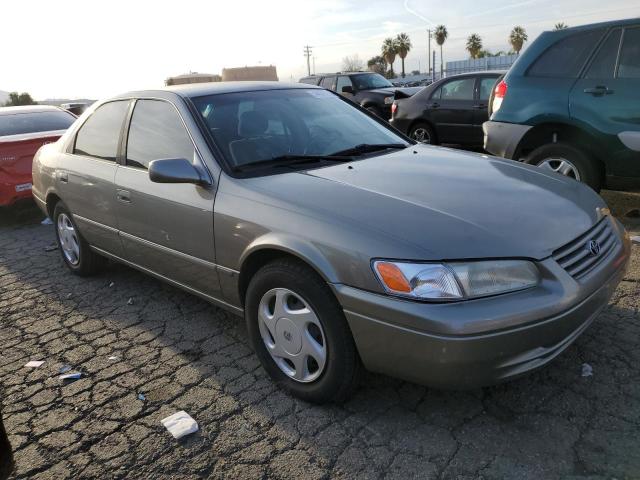 Photo 4 from auction – 1998 TOYOTA CAMRY CE with VIN JT2BF22K4W0096329