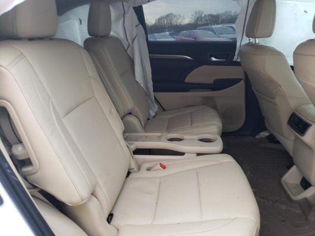 Photo 10 from auction – 2019 TOYOTA HIGHLANDER with VIN 5TDDZRFH5KS700010
