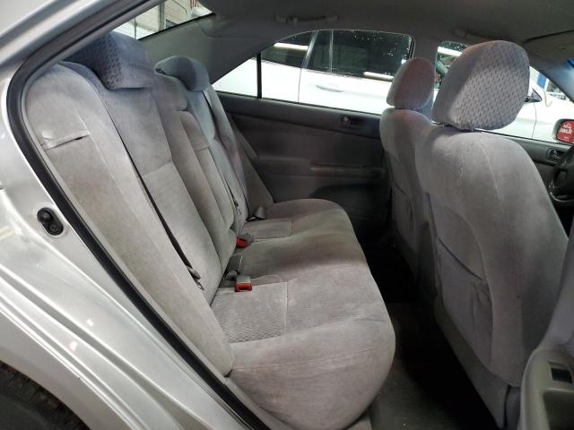 Photo 10 from auction – 2004 TOYOTA CAMRY LE with VIN 4T1BE32K44U277450