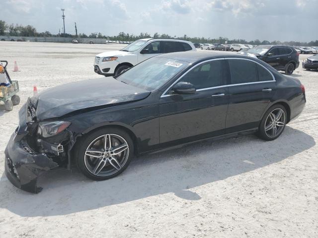 MERCEDES-BENZ E 300 2018 with VIN WDDZF4JB6JA467129 - Photo from auction