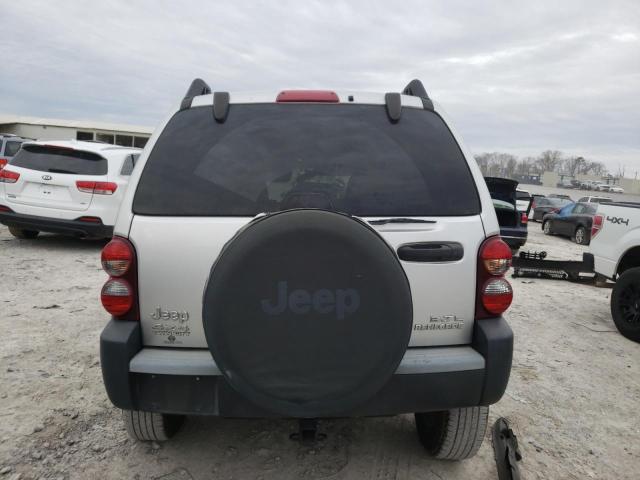 Photo 6 from auction – 2005 JEEP LIBERTY RE with VIN 1J4GL38K85W723655
