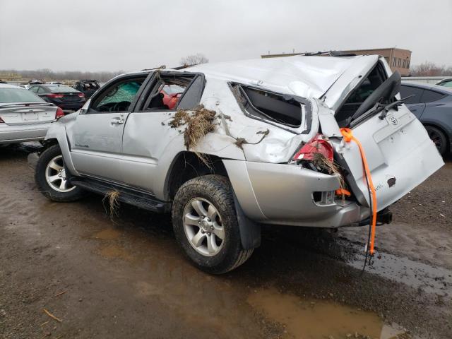 Photo 2 from auction – 2004 TOYOTA 4RUNNER SR with VIN JTEBT14R640032306