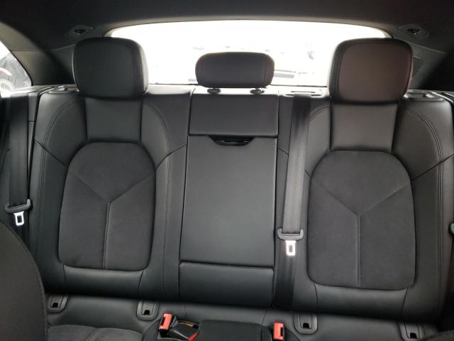 Photo 10 from auction – 2016 PORSCHE MACAN S with VIN WP1AB2A53GLB51636