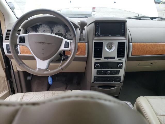 Photo 8 from auction – 2010 CHRYSLER TOWN & COU with VIN 2A4RR6DX9AR127869