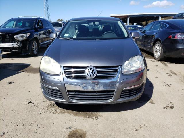 Photo 5 from auction – 2010 VOLKSWAGEN JETTA S with VIN 3VWJZ7AJ0AM080552