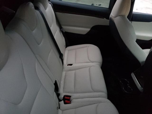 Photo 11 from auction – 2022 TESLA MODEL X with VIN 7SAXCAE50NF346268