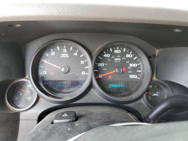 Фото 9 с аукциона – 2008 GMC SIERRA C15 с VIN 2GTEC13C681224642