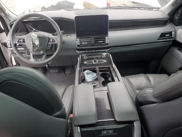 Photo 8 from auction – 2018 LINCOLN NAVIGATOR with VIN 5LMJJ2LT1JEL13963