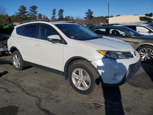 Photo 4 from auction – 2014 TOYOTA RAV4 LIMIT with VIN 2T3DFREVXEW170121
