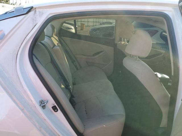 Photo 10 from auction – 2015 KIA OPTIMA LX with VIN KNAGM4A73F5573148