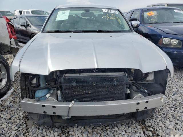 Photo 5 from auction – 2007 CHRYSLER 300C with VIN 2C3KA63H57H898163