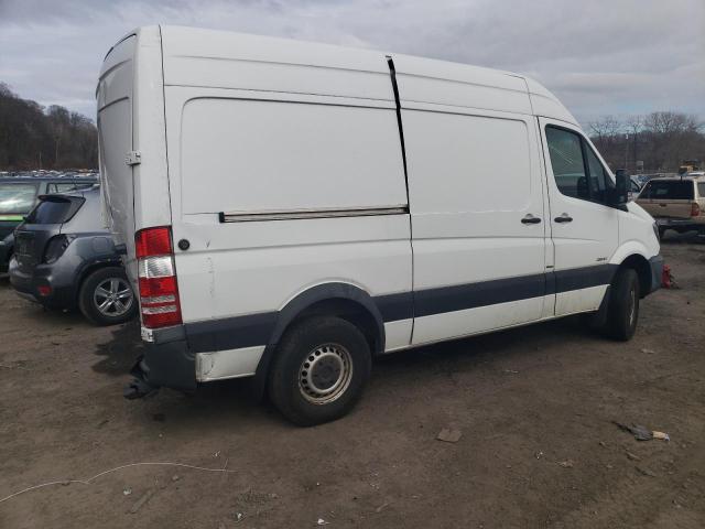 Photo 3 from auction – 2014 MERCEDES-BENZ SPRINTER 2 with VIN WD3PE7DC7E5838382