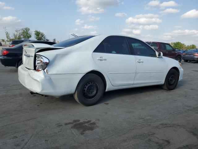 Photo 3 from auction – 2003 TOYOTA CAMRY LE with VIN JTDBE32K730178423