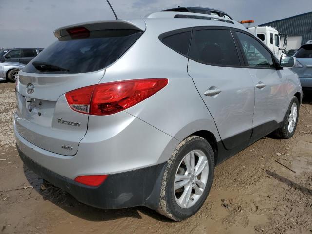 Photo 3 from auction – 2011 HYUNDAI TUCSON GLS with VIN KM8JUCAC3BU122359