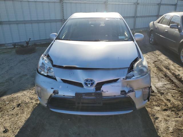 Photo 5 from auction – 2013 TOYOTA PRIUS with VIN JTDKN3DU2D5547403
