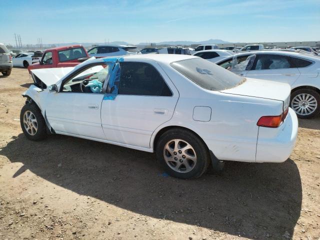 Photo 2 from auction – 2000 TOYOTA CAMRY LE with VIN 4T1BF28K1YU943183