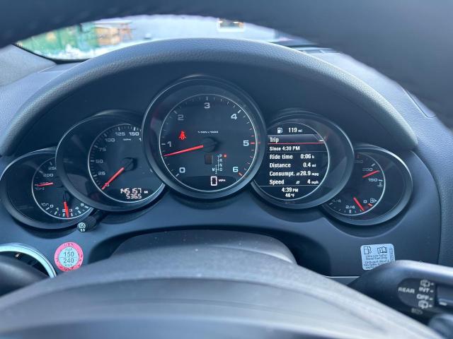Photo 8 from auction – 2014 PORSCHE CAYENNE with VIN WP1AF2A21ELA41949