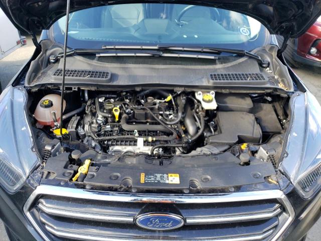 Photo 12 from auction – 2019 FORD ESCAPE SE with VIN 1FMCU0GD5KUB28686