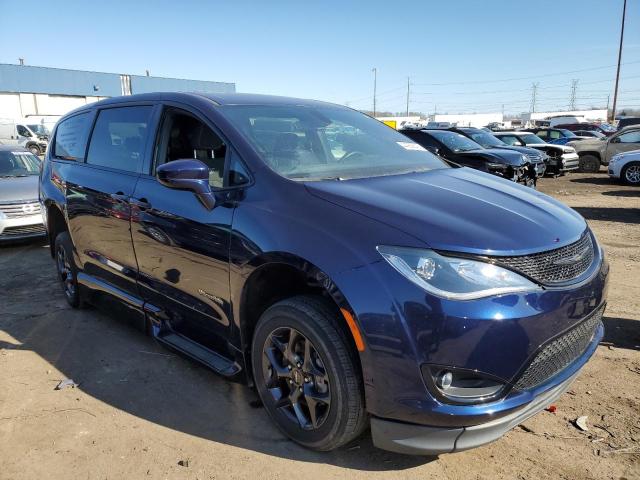Photo 4 from auction – 2019 CHRYSLER PACIFICA T with VIN 2C4RC1FG5KR741262