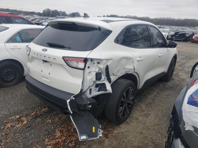 Photo 3 from auction – 2021 FORD ESCAPE SE with VIN 1FMCU0G66MUB08774