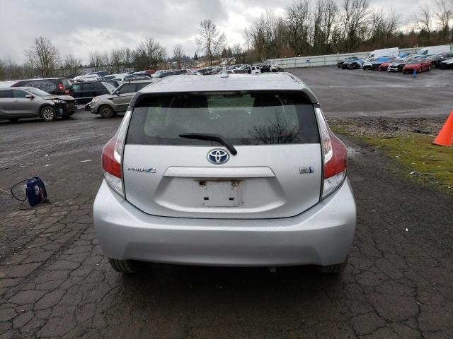 Photo 6 from auction – 2016 TOYOTA PRIUS C with VIN JTDKDTB30G1120987