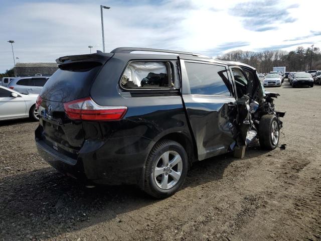 Photo 3 from auction – 2018 TOYOTA SIENNA LE with VIN 5TDKZ3DCXJS956136