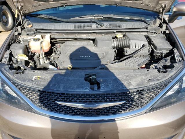 Photo 12 from auction – 2017 CHRYSLER PACIFICA L with VIN 2C4RC1CGXHR578069