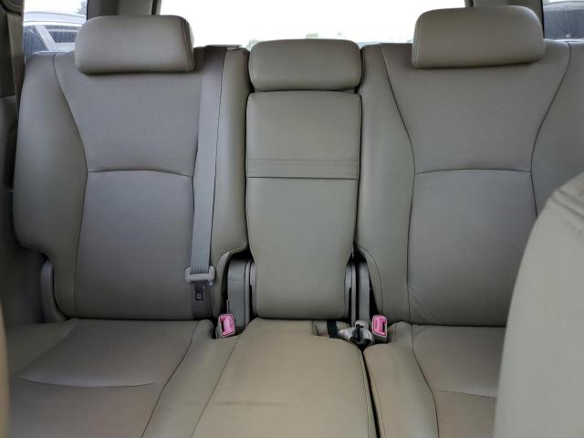 Photo 10 from auction – 2004 TOYOTA HIGHLANDER with VIN JTEGP21A540020744