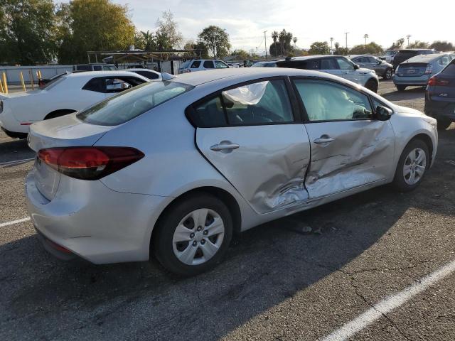 Photo 3 from auction – 2017 KIA FORTE LX with VIN 3KPFK4A79HE084197