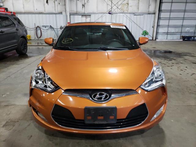 Photo 5 from auction – 2016 HYUNDAI VELOSTER with VIN KMHTC6AD0GU251365