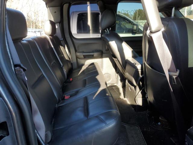 Photo 10 from auction – 2011 GMC SIERRA K15 with VIN 1GTR2VE32BZ339987